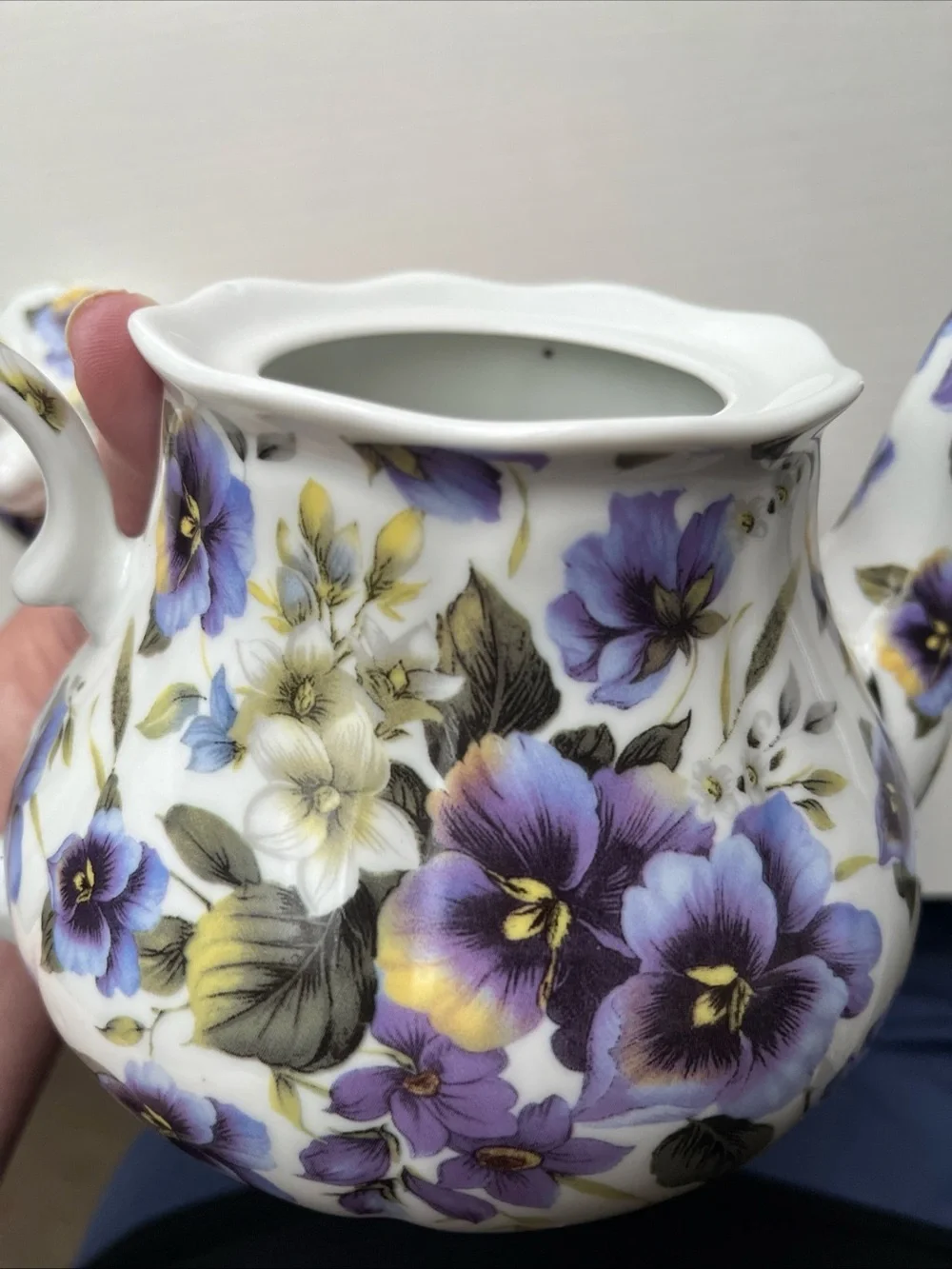 Kent Pottery brand kent
